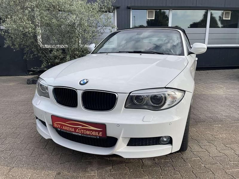 Gebraucht BMW 123 Cabriolet Sport Line 204 PS (150 kW) 2012 Alpinweiss iii Cabrio