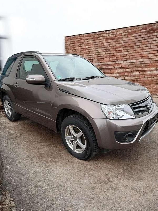 Gebraucht Suzuki Grand Vitara 129 PS (94 kW) 2013 Braun SUV