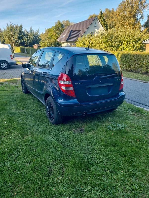 Gebraucht Mercedes A180 109 PS (80 kW) 2007 Blau Kleinwagen