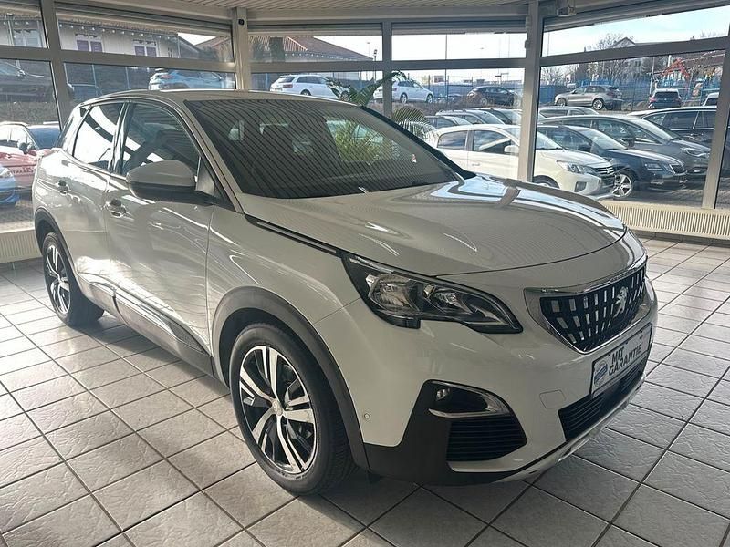 Gebraucht Peugeot 3008 Allure 131 PS (96 kW) 2017 Weiß SUV