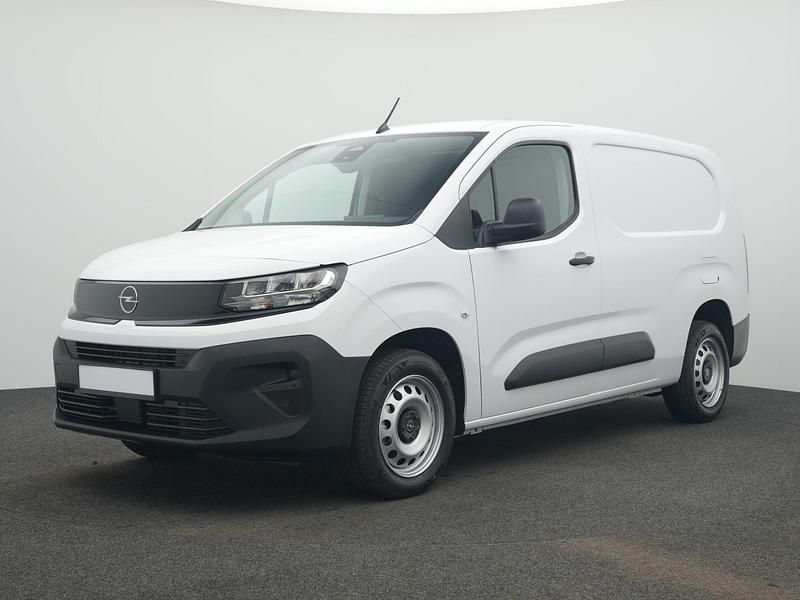 Neu Opel Combo 102 PS (75 kW) 2025 Kaolinweiß SUV