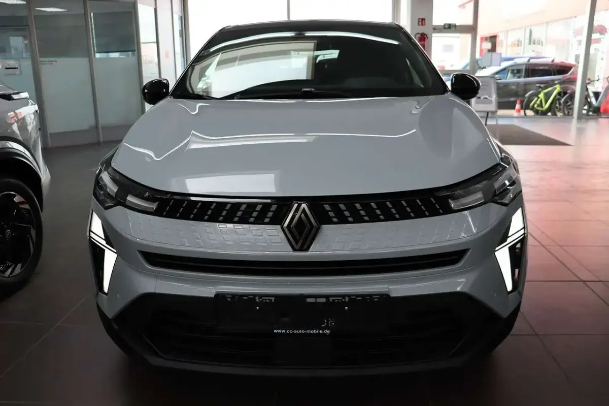 Nowe Renault Captur Techno 155 KM (114 kW) 2025 Szary SUV