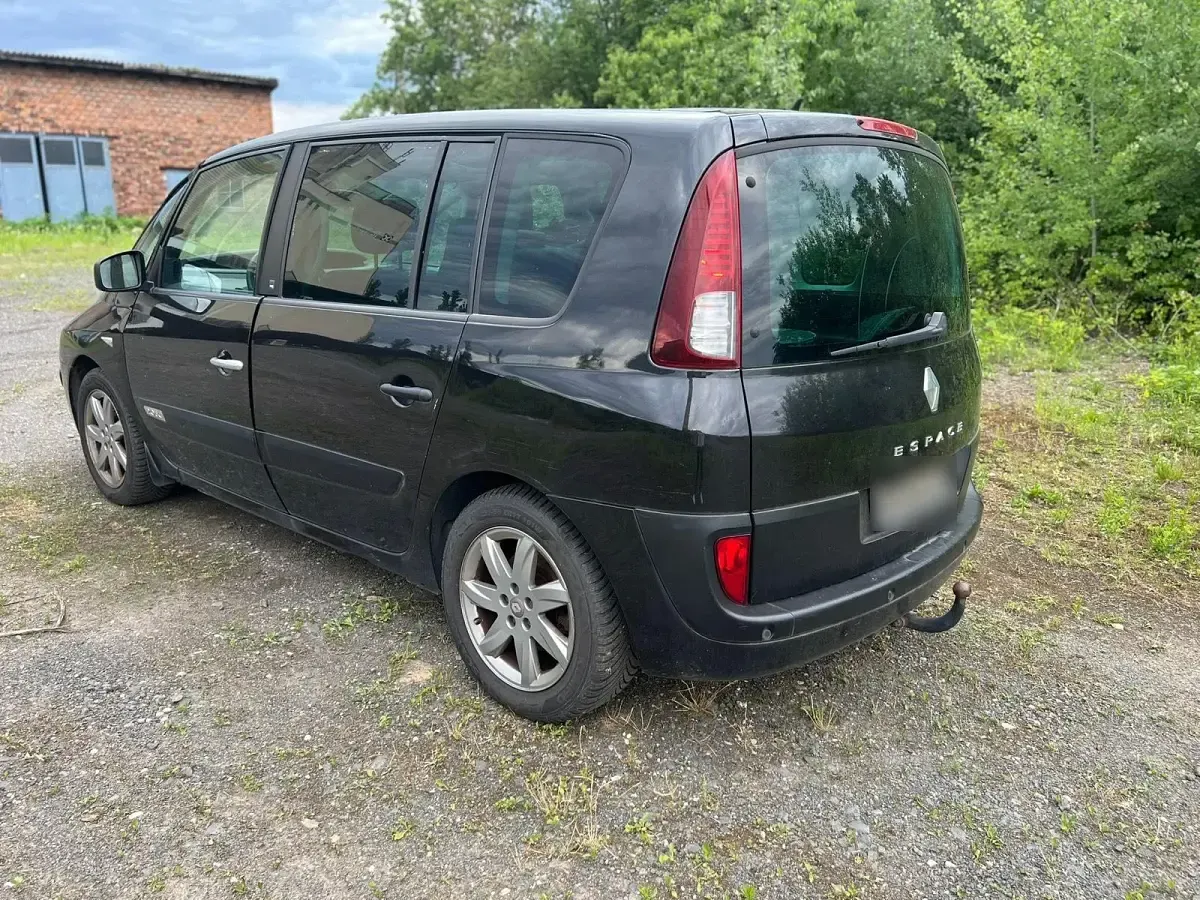 Gebraucht Renault Espace 140 PS (102 kW) 2011 Schwarz Van / Kleinbus