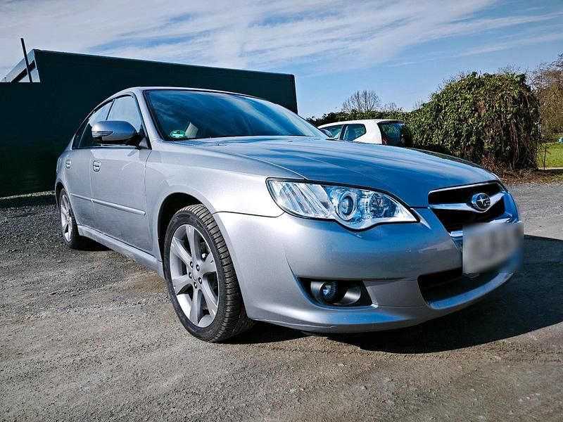 Gebraucht Subaru Legacy 150 PS (110 kW) 2008 Grau Limousine
