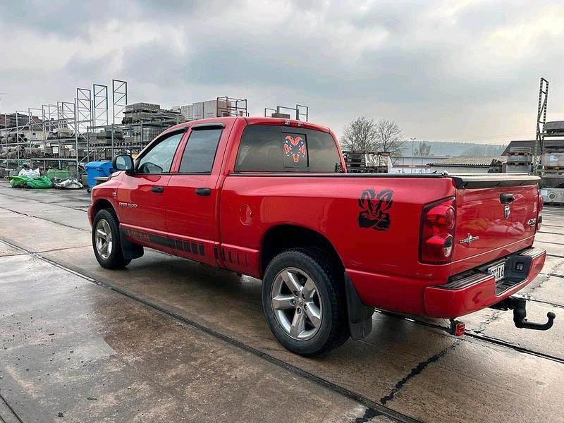 Gebraucht Dodge Ram 345 PS (253 kW) 2007 Rot Pickup