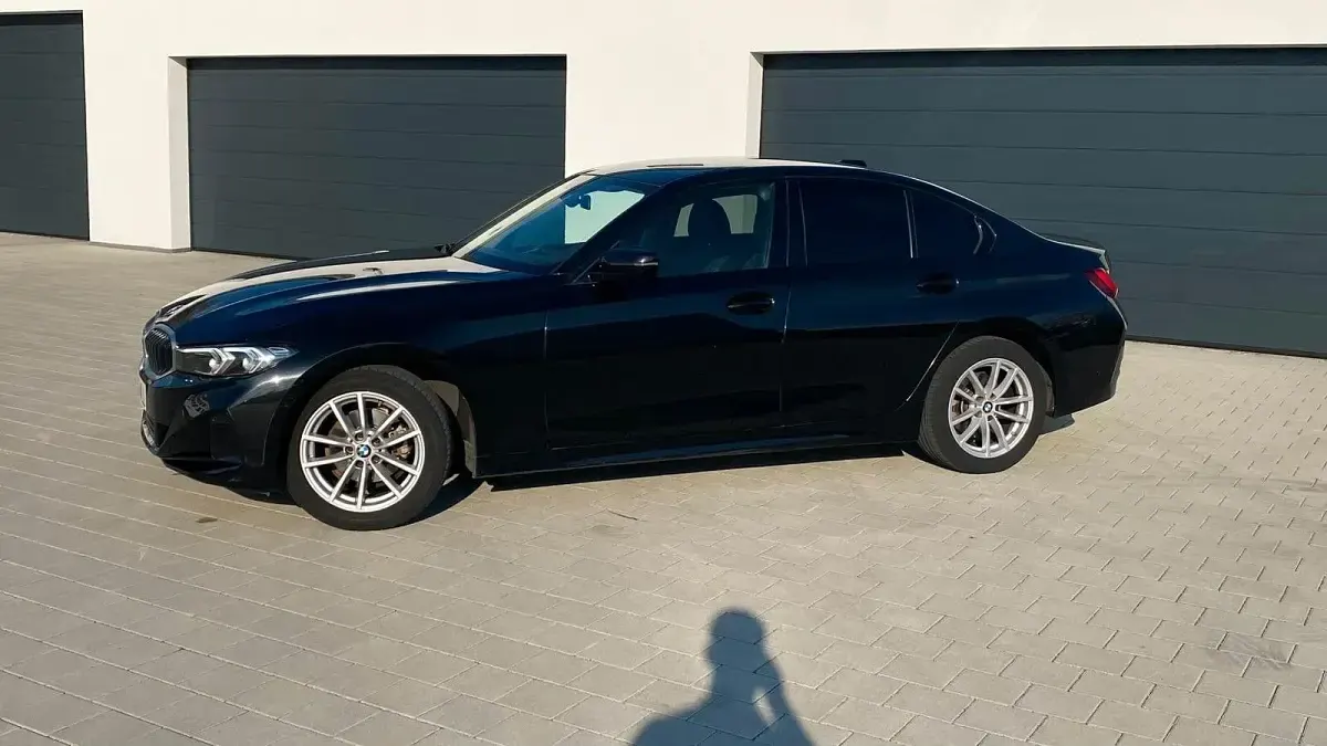 Brugt BMW 318 Performance 150 HK (110 kW) 2023 Sort Sedan