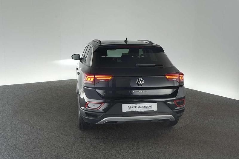 Second-hand VW T-Roc Goal 116 CP (85 kW) 2025 Negru SUV
