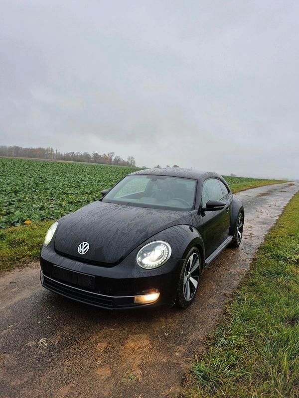 Usata VW Beetle 140 CV (102 kW) 2013 Nero Utilitaria