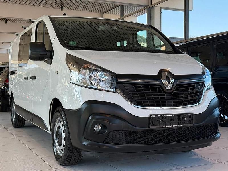 Gebraucht Renault Trafic 120 PS (88 kW) 2021 Weiß Van / Kleinbus