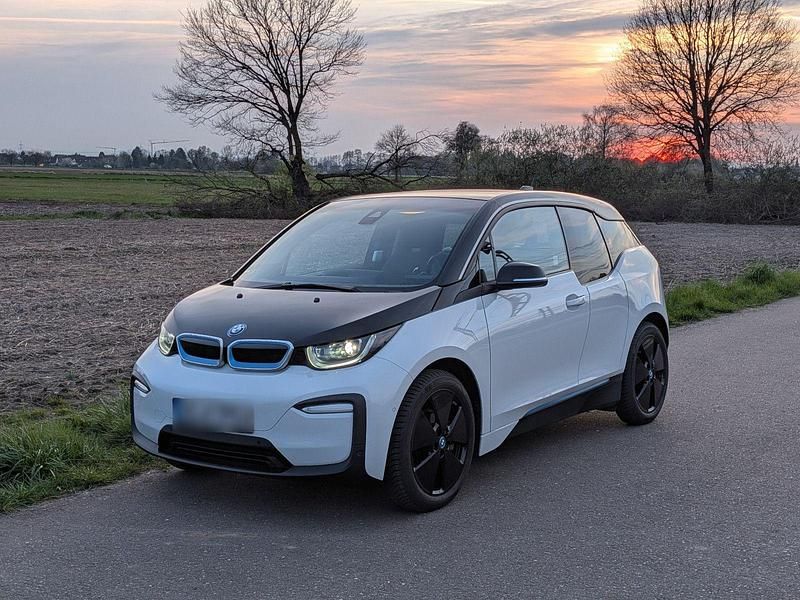 Gebraucht BMW i3 125 kW (170 PS) 2021 Weiß Kleinwagen