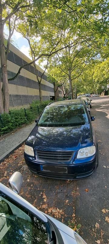 Blau Gebraucht 2005 VW Touran Van / Kleinbus | 1.000 € (Superpreis) - Bild 1/4