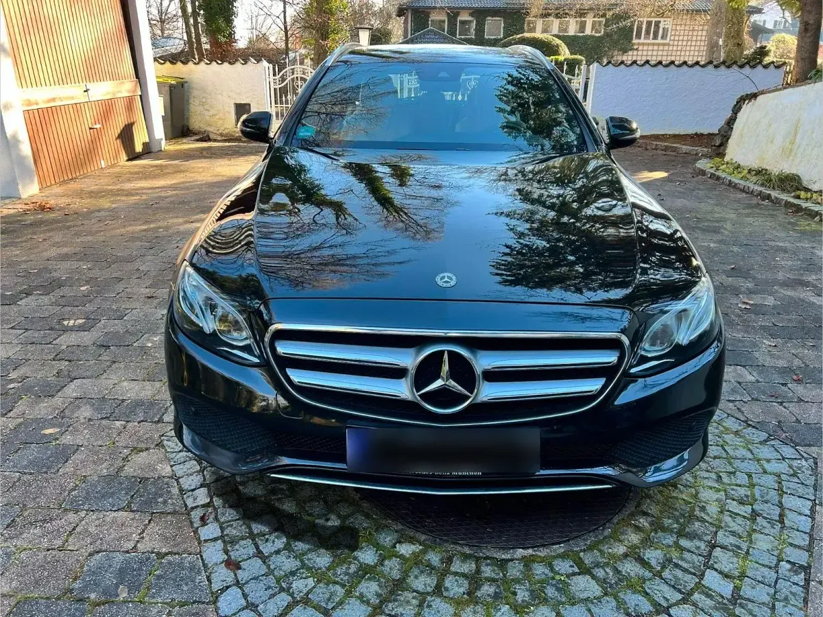Gebraucht Mercedes 250 211 PS (155 kW) 2017 Schwarz Kombi
