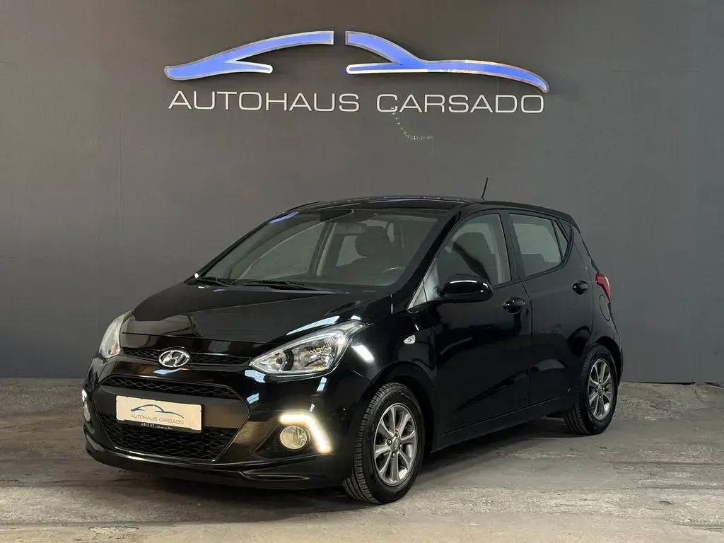 Gebraucht Hyundai i10 YES! 87 PS (63 kW) 2016 Schwarz Kleinwagen