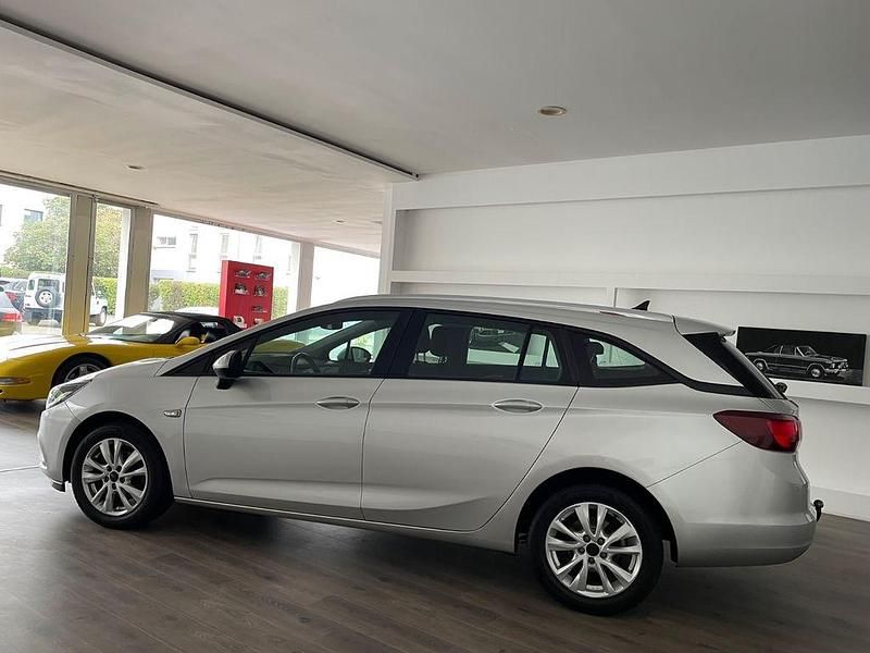 Gebraucht Opel Astra Edition 110 PS (80 kW) 2018 Silber Kombi