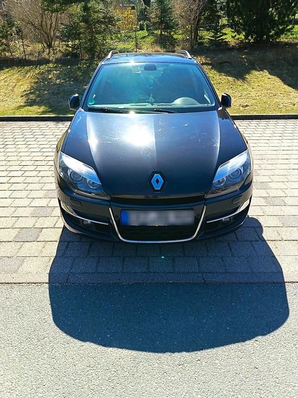 Gebraucht Renault Laguna III 150 PS (110 kW) 2014 Schwarz Kombi