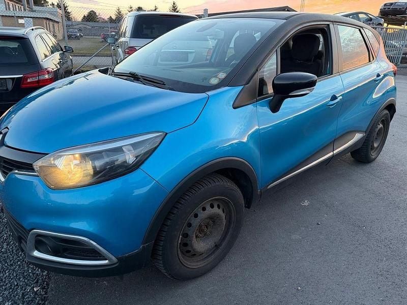 Gebraucht Renault Captur Life 90 PS (66 kW) 2016 Blau SUV