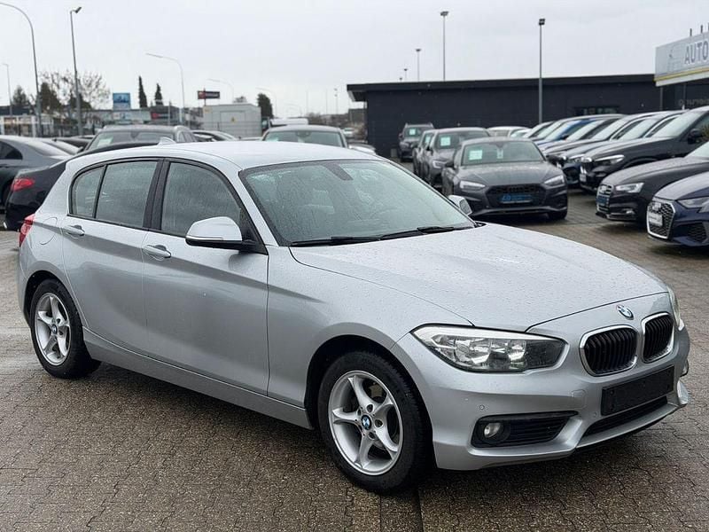 Gebraucht BMW 116 Advantage 116 PS (85 kW) 2015 Silber Kleinwagen