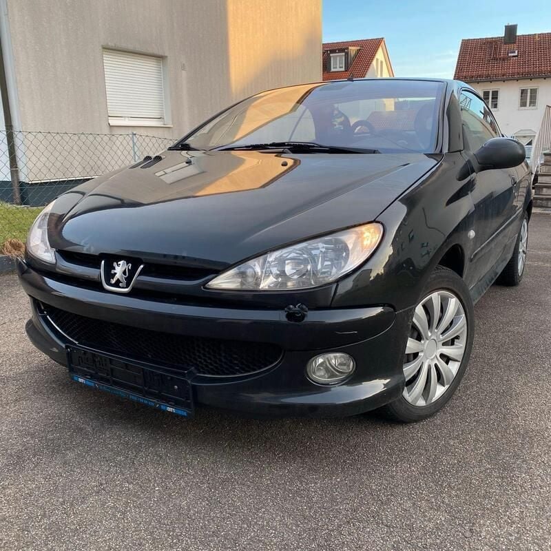 Schwarz Gebraucht 2004 Peugeot 206 CC Cabrio | 600 € (Superpreis) - Bild 1/4