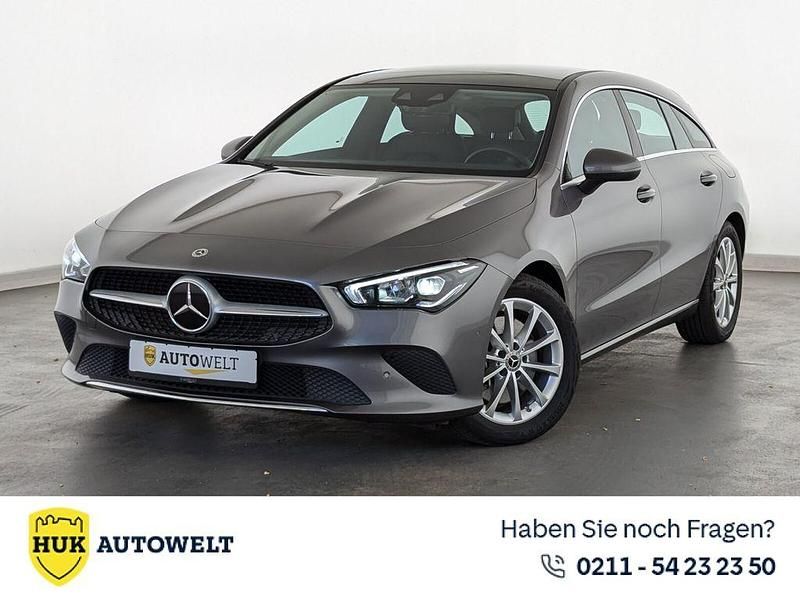 Grau Gebraucht 2022 Mercedes CLA250 Shooting Brake Progressive Kombi | 34.960 € (Guter Preis) - Bild 1/3