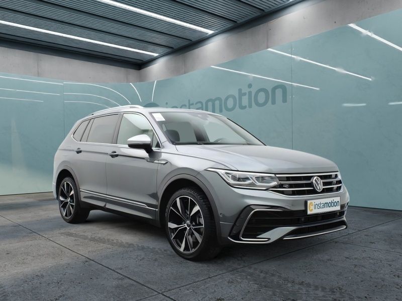 Grau Gebraucht 2024 VW Tiguan Allspace R-line SUV | 43.900 € (Fairer Preis) - Bild 1/4