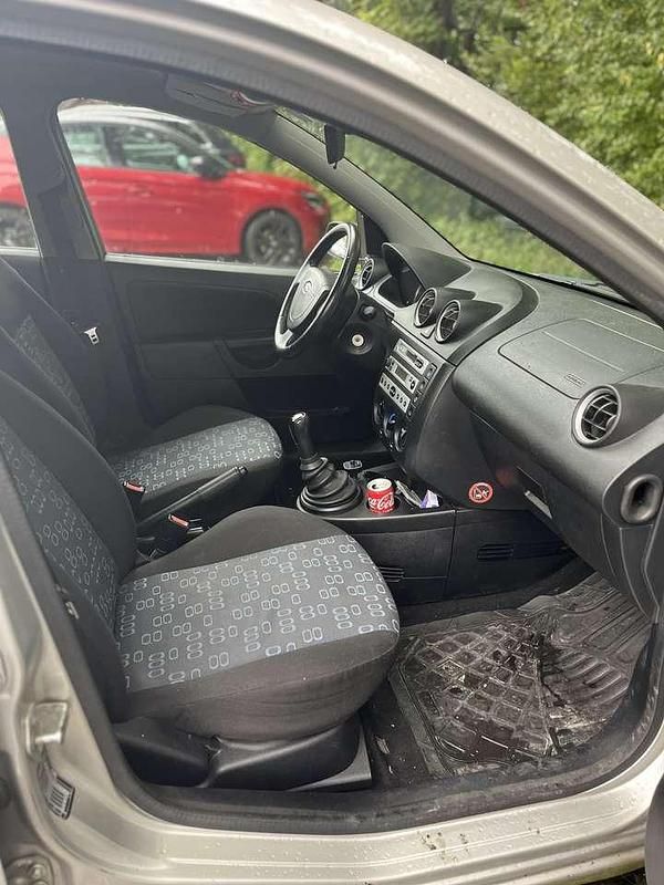 Gebraucht Ford Fusion Viva 80 PS (58 kW) 2003 Limousine