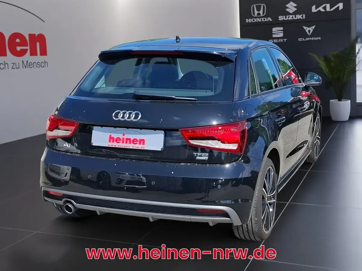 Gebraucht Audi A1 Sportback Sport 95 PS (69 kW) 2018 Schwarz Kleinwagen