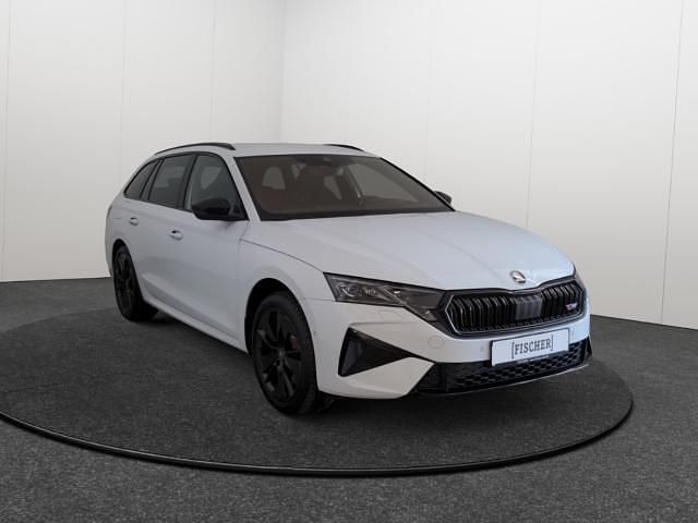 Neu Skoda Octavia RS 265 PS (194 kW) 2025 Weiss Kombi