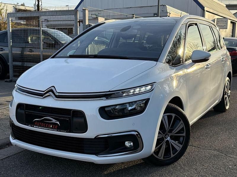 Weiß Gebraucht 2018 Citroën Grand C4 Picasso SELECTION Van / Kleinbus | 8.400 € (Guter Preis) - Bild 1/4