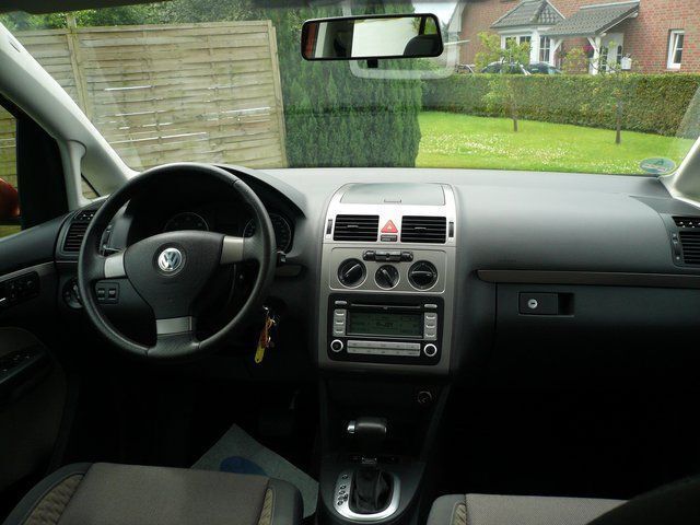 Gebraucht VW Touran 170 PS (125 kW) 2007 Orange Van / Kleinbus