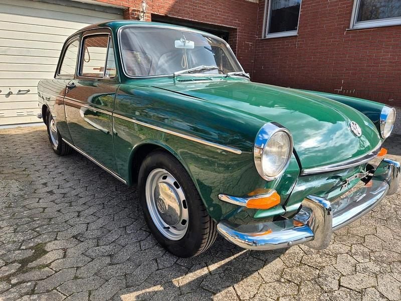 Second-hand VW Type 3 45 CP (33 kW) 1966 Verde Berlinǎ