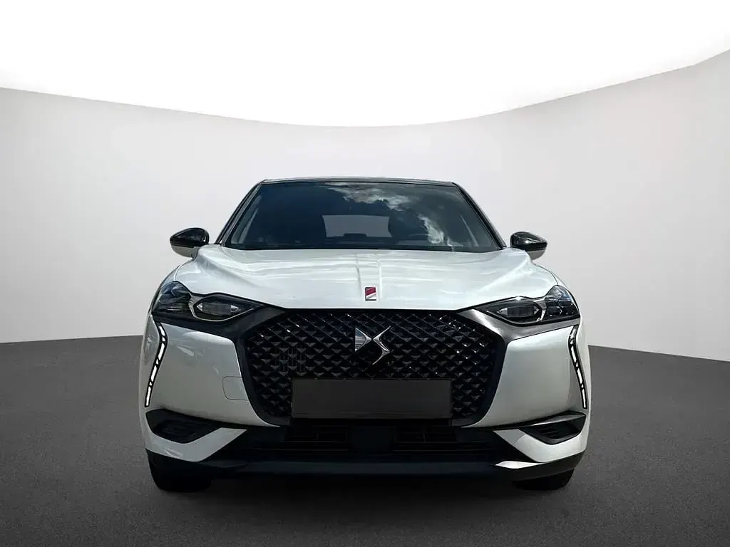Gebraucht DS Automobiles DS3 Crossback Performance Line Plus 155 PS (114 kW) 2021 Weiß SUV