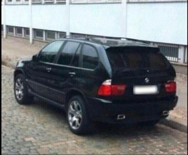 Używany BMW X5 Executive 184 KM (135 kW) 2002 Niebieski SUV