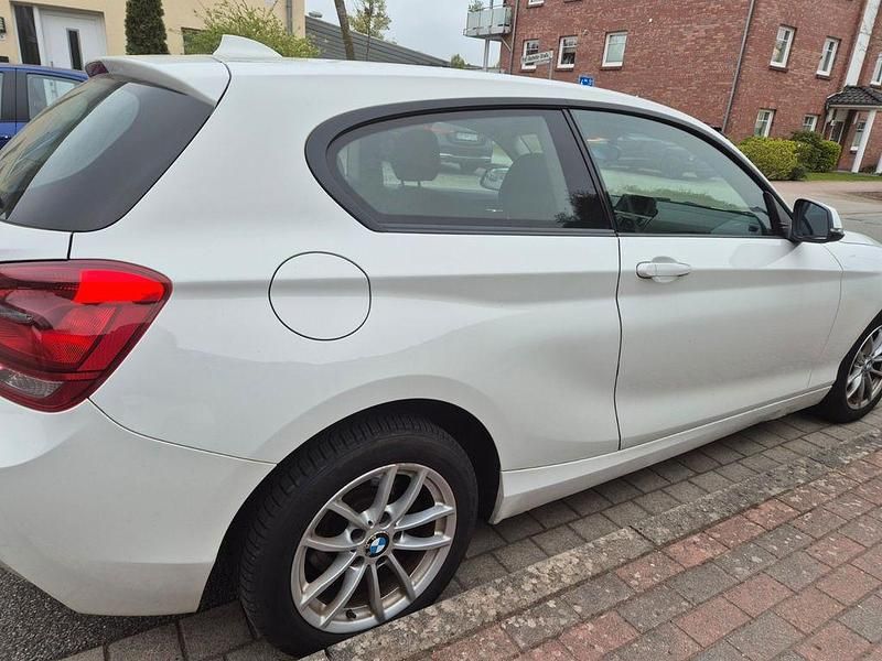 Używany BMW 116 136 KM (100 kW) 2015 Biały Hatchback