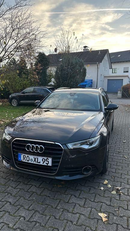 Braun Gebraucht 2012 Audi A6 Kombi | 12.500 € (Fairer Preis) - Bild 1/4