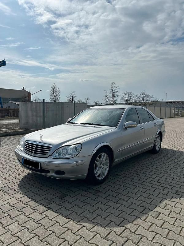 Gebraucht Mercedes S320 224 PS (164 kW) 2001 Silber Limousine