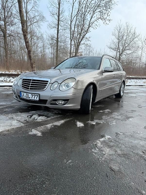 Gebraucht Mercedes E280 231 PS (169 kW) 2007 Beige Kombi