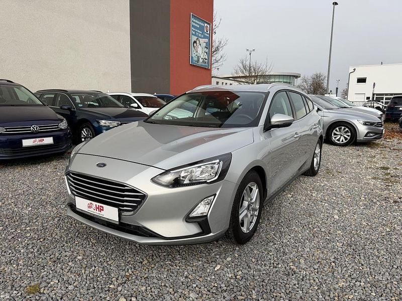 Silber Gebraucht 2020 Ford Focus Cool & Connect Limousine | 10.499 € (Guter Preis) - Bild 1/4
