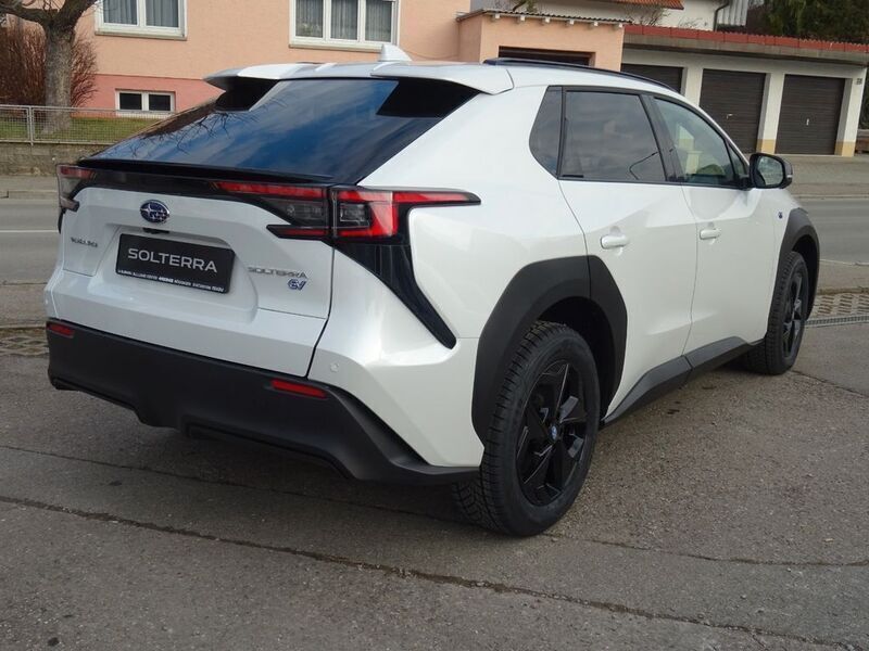 Gebraucht Subaru Solterra Platinum 160 kW (218 PS) 2023 Weiß SUV