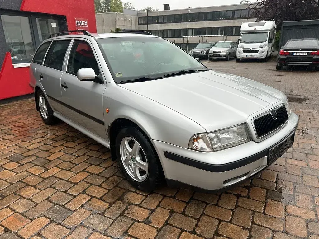 Gebraucht Skoda Octavia Ambiente 90 PS (66 kW) 2000 Kombi