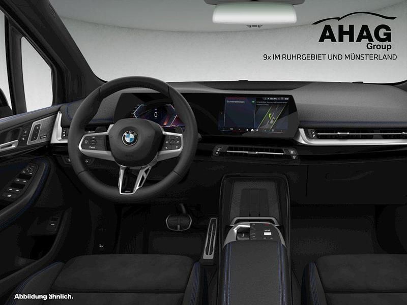 Gebraucht BMW 220 Performance 170 PS (125 kW) 2025 Schwarz Van / Kleinbus