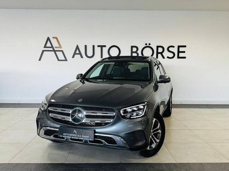 Gebraucht Mercedes GLC220 194 PS (142 kW) 2021 Anthrazit SUV