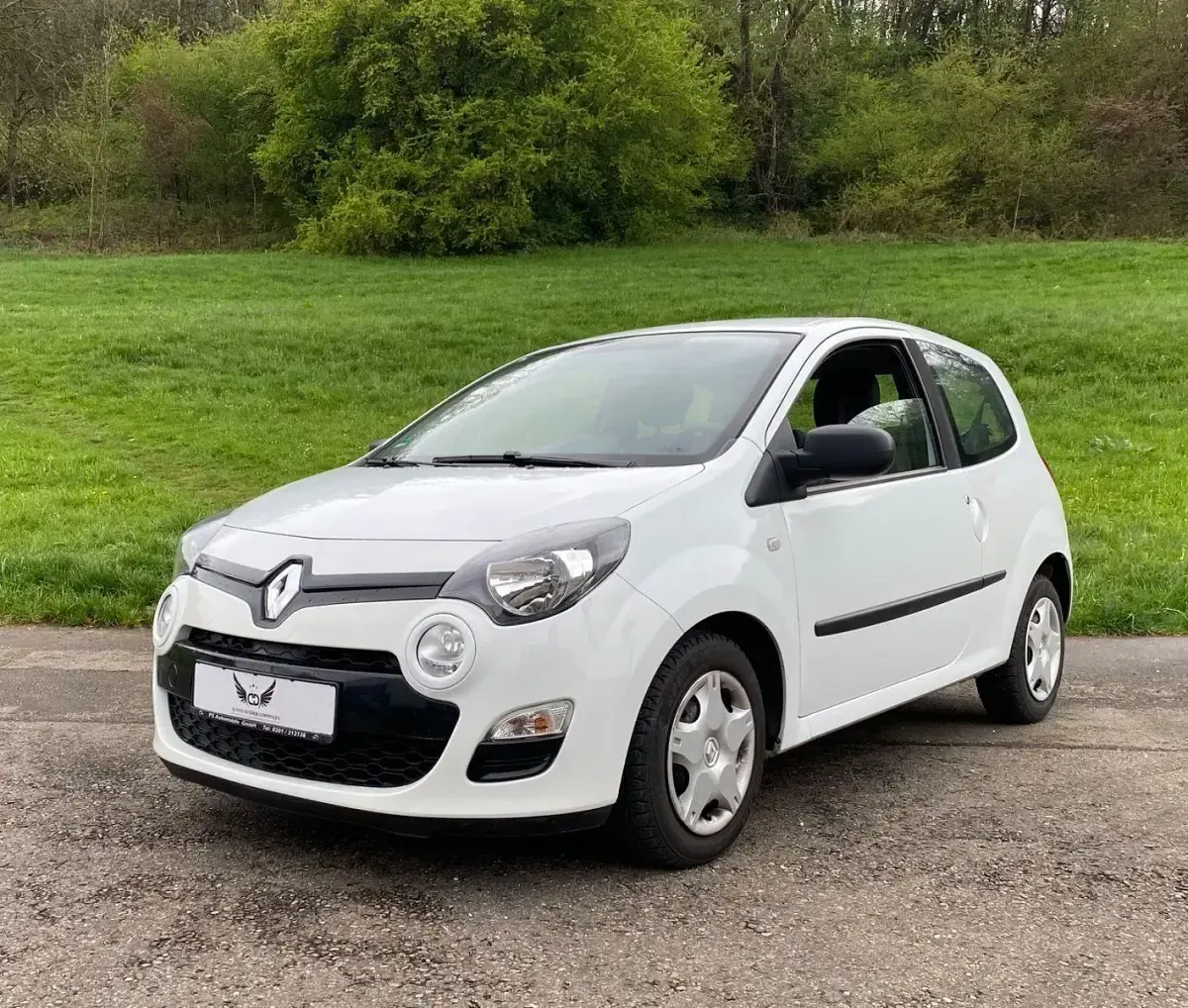 Usado Renault Twingo Expression 75 HP (55 kW) 2014 Branco Citadino
