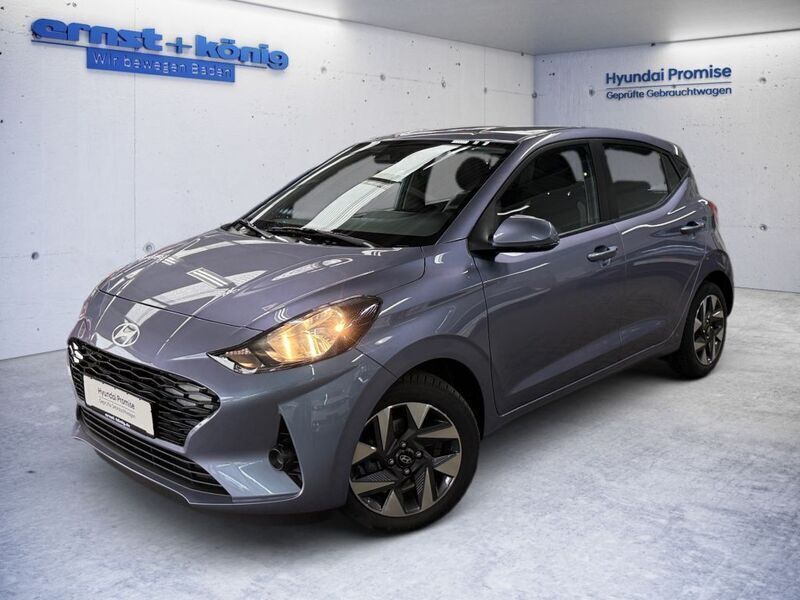 Blau Gebraucht 2024 Hyundai i10 Trend Kleinwagen | 16.990 € (Etwas zu teuer) - Bild 1/4