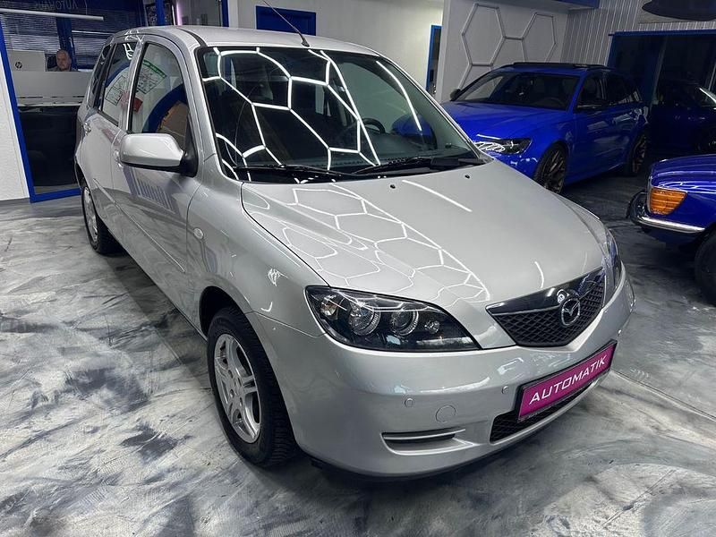 Gebraucht Mazda 2 Active 80 PS (58 kW) 2006 Silber Limousine