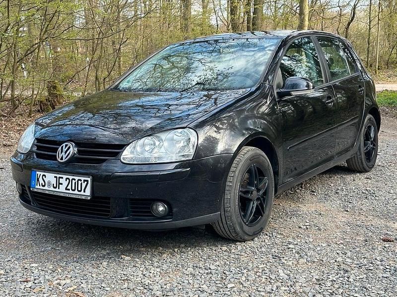 Gebraucht VW Golf V Trendline 102 PS (75 kW) 2006 Schwarz Kleinwagen