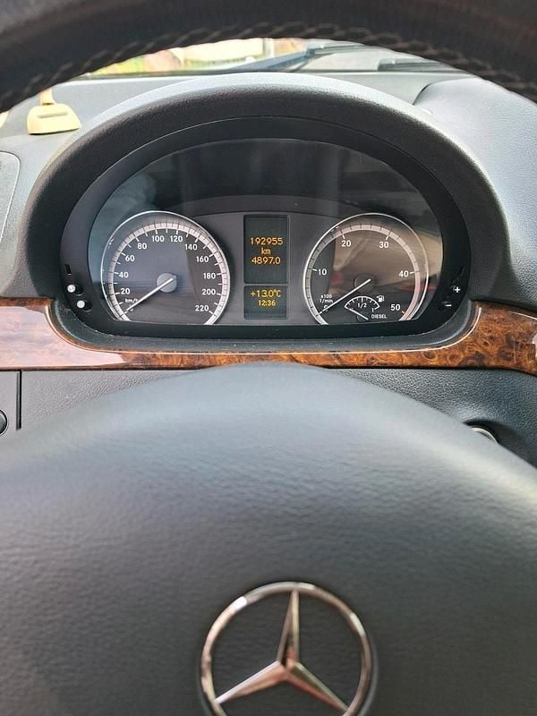 Gebraucht Mercedes Viano 204 PS (150 kW) 2009 Silber Van / Kleinbus