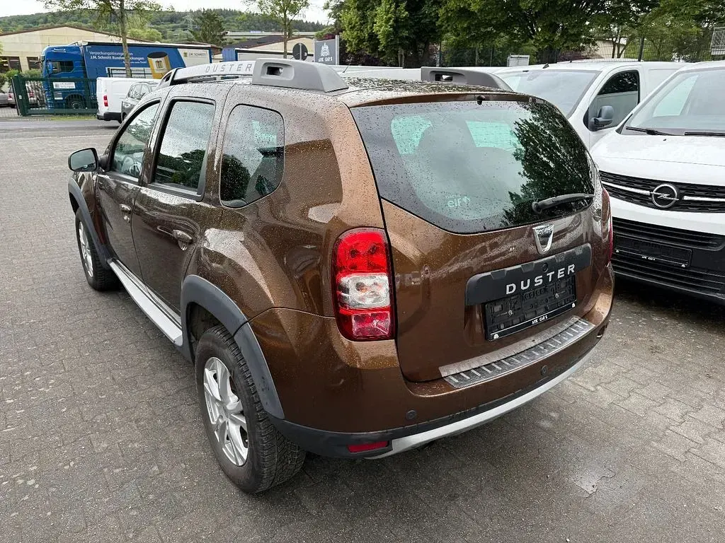 Gebraucht Dacia Duster Prestige 125 PS (91 kW) 2014 Braun SUV