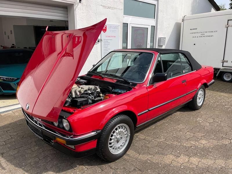 Braun Gebraucht 1986 BMW 325 Cabriolet Basis Cabrio | 45.900 € - Bild 1/4