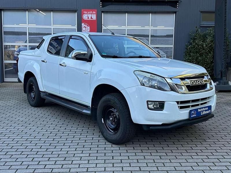 Splash white Gebraucht 2017 Isuzu D-Max SUV | 25.500 € (Teuer) - Bild 1/4