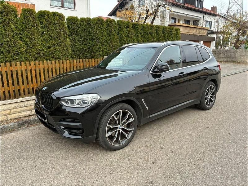 Gebraucht BMW X3 Advantage 190 PS (139 kW) 2019 Schwarz SUV